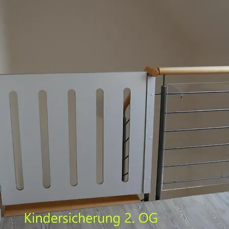 Stadtnahe Komfortferienwohnung Fuer Familien Und Geschaeftsreisende Hildesheim Eksteriør billede